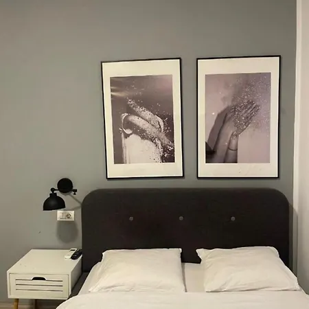 Central Stay Apartment *