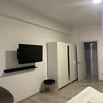 Central Stay Apartment 아파트 *