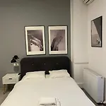 Central Stay Apartment 부쿠레슈티