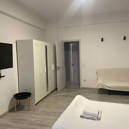 Appartement Central Stay Apartment Boekarest