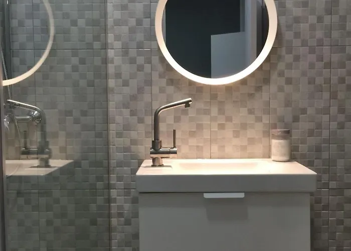 Central Stay Apartment *